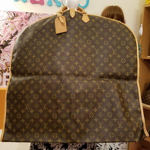 GARMENT BAG - Picture 3 of 8